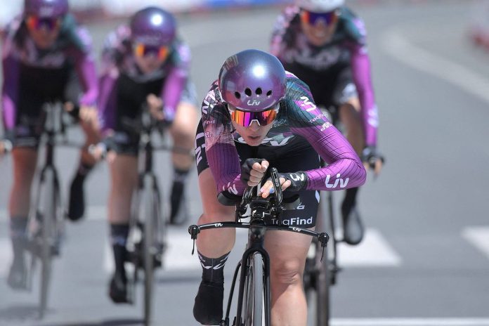 União Ciclista Internacional proíbe transexuais em competições femininas