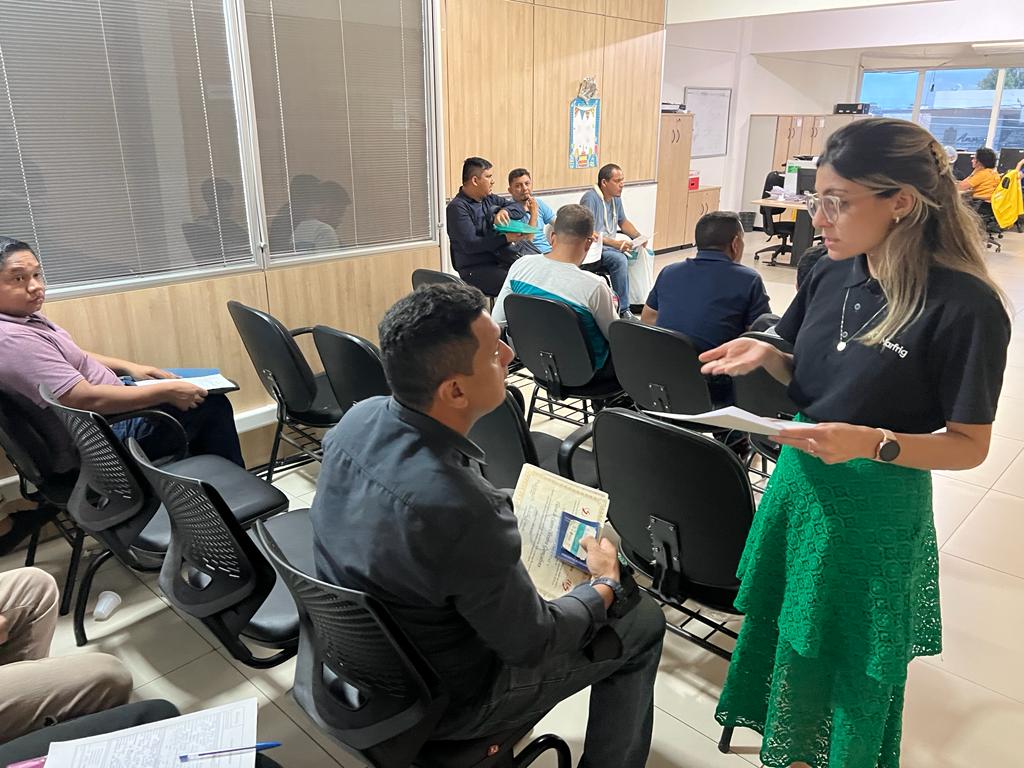 Prefeitura de Manaus firma parceria com multinacional para ofertar vagas de emprego