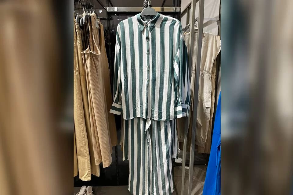 Riachuelo vende roupa que imita uniforme nazista e depois se desculpa