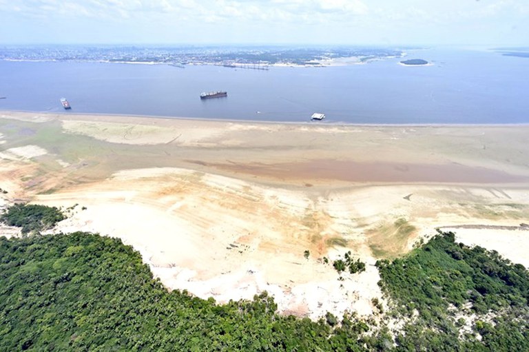 Municípios do Amazonas em estado de calamidade e de emergência terão calendário unificado do Bolsa Família em outubro