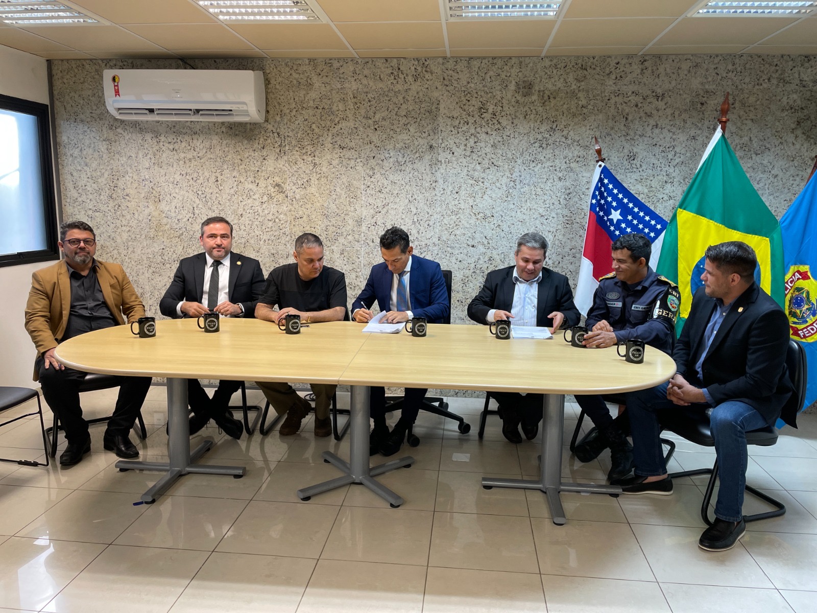 Forças de Segurança Federal, Estadual e Municipal assinam Termo de Cooperação Técnica para implementar FICCO no Amazonas