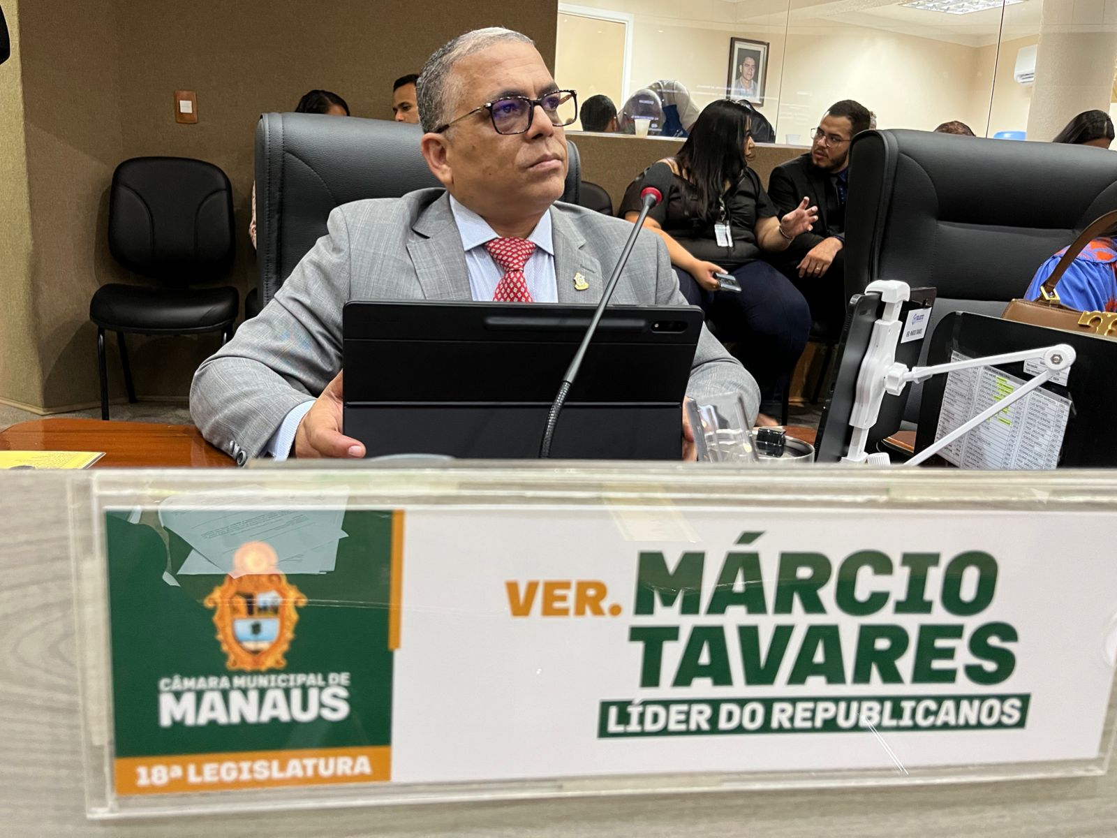 Marcio Tavares apresenta PL que estimula geração de emprego para mulheres