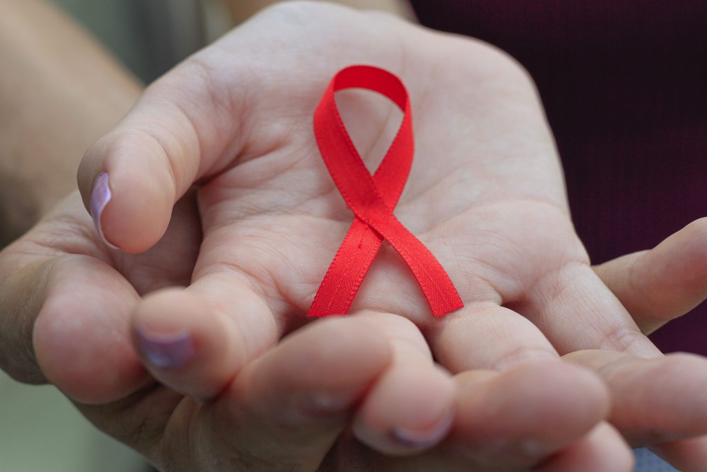 Dezembro Vermelho: AM tem 1,7 mil novos casos de infecção por HIV em 2023