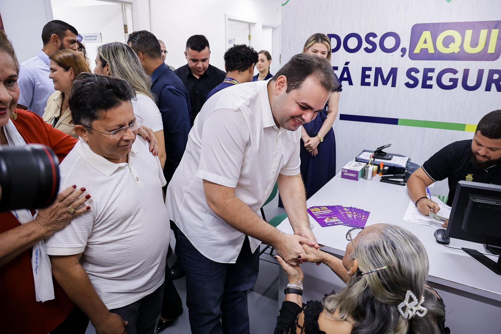 Roberto Cidade aponta importância da defesa da pessoa idosa durante entrega de equipamento de proteção à terceira idade