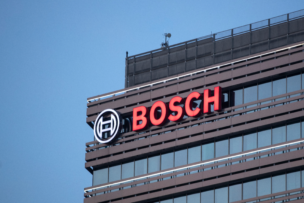 Bosch vai cortar 1,2 mil empregos até final de 2026