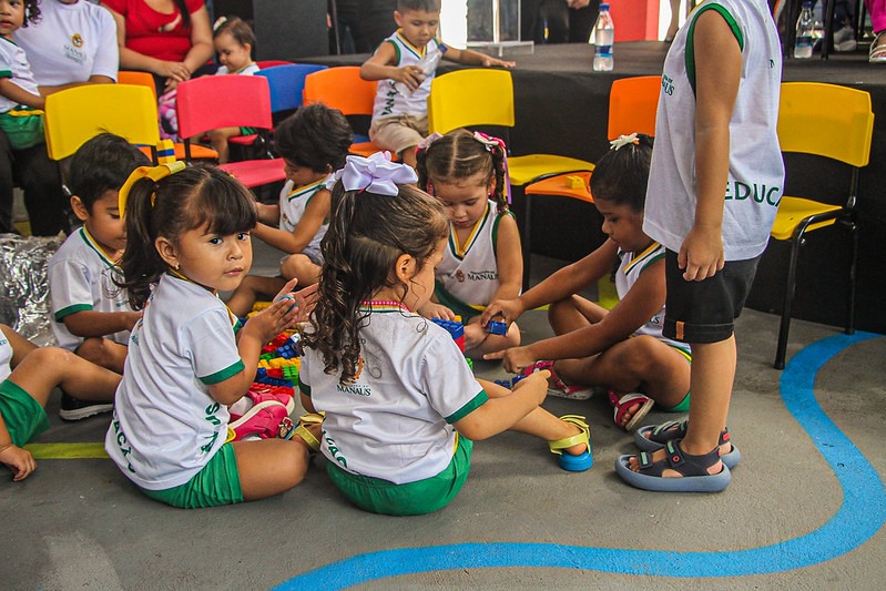Prefeitura fortalece programa de sinalização viária em escolas de Manaus