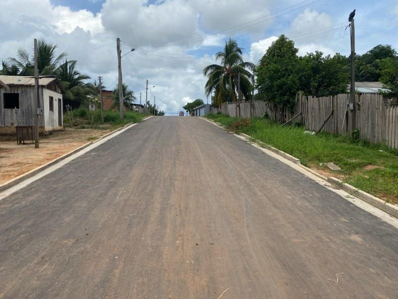Governo do Amazonas avança com a pavimentação de ruas do sistema viário de São Sebastião do Uatumã