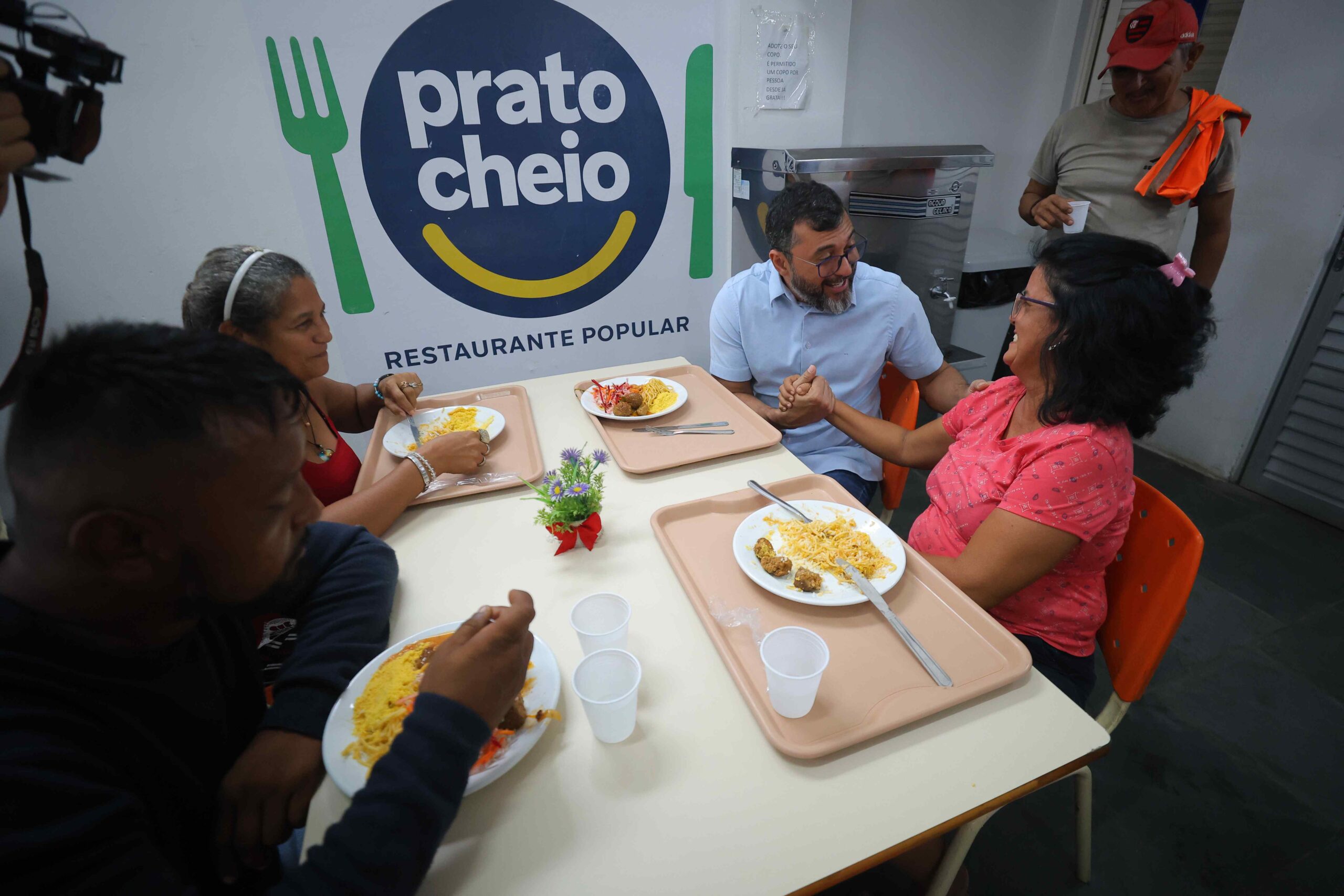 Wilson Lima destaca mais de 12 milhões de refeições servidas nas unidades do Prato Cheio desde 2020