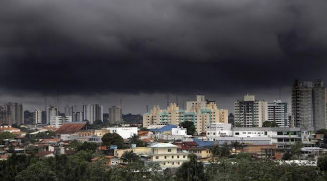 Manaus terá final de semana nublado e coberto por chuvas, confira