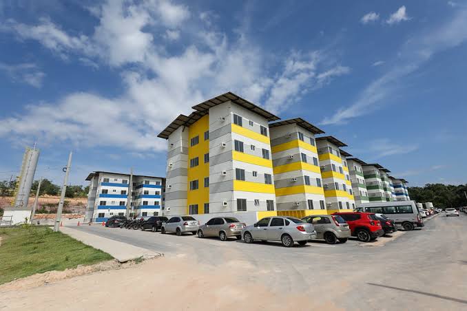Amazonas Meu Lar: Wilson Lima entrega apartamentos do Residencial Ozias Monteiro II beneficiando 192 famílias