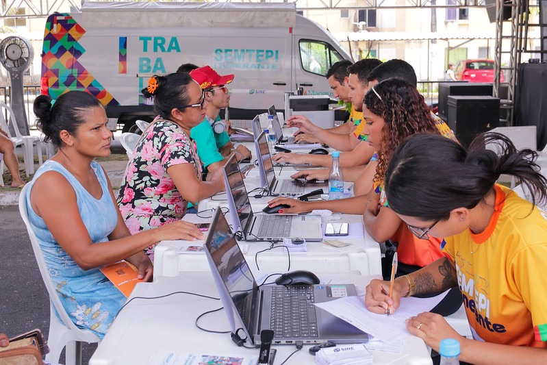 Prefeitura de Manaus leva serviços do ‘Sine nos Bairros’ para a 4ª edição da ‘Câmara Cidadã’