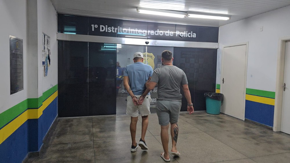 Suspeito de liderar grupo que usava documentos falsos de professores para fazer empréstimos é preso em Manaus