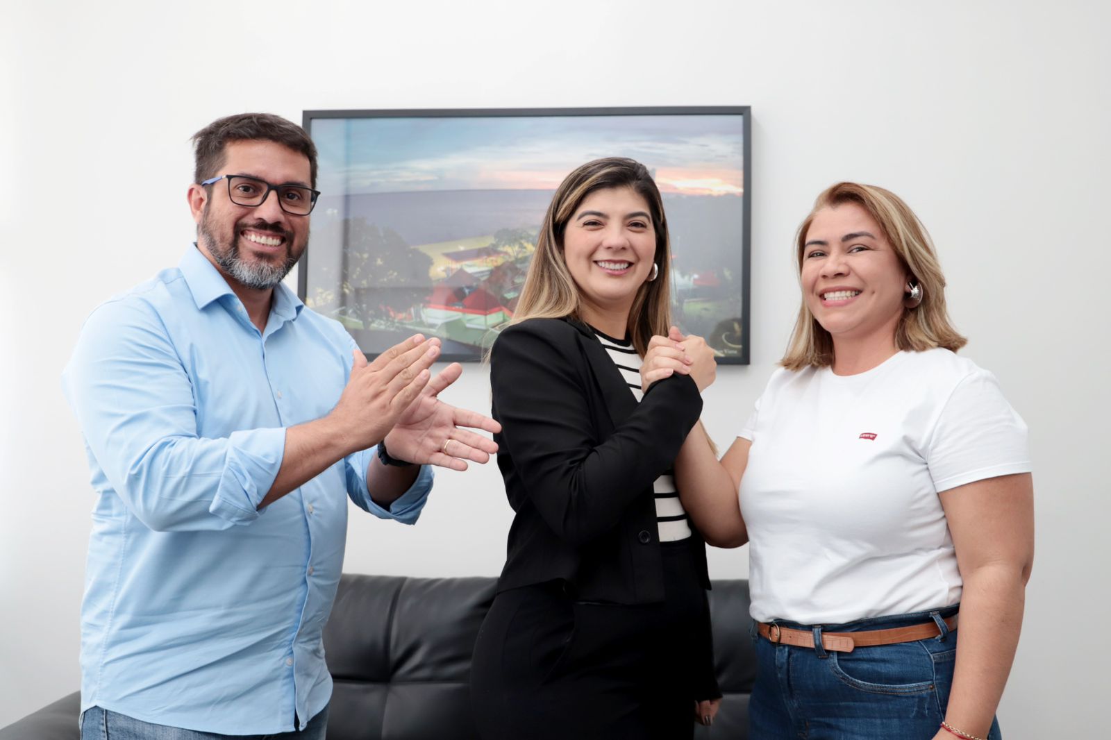 Camila Silva é a nova secretária da Semcom e Jack Serafim assume assessoria de imprensa da campanha de David