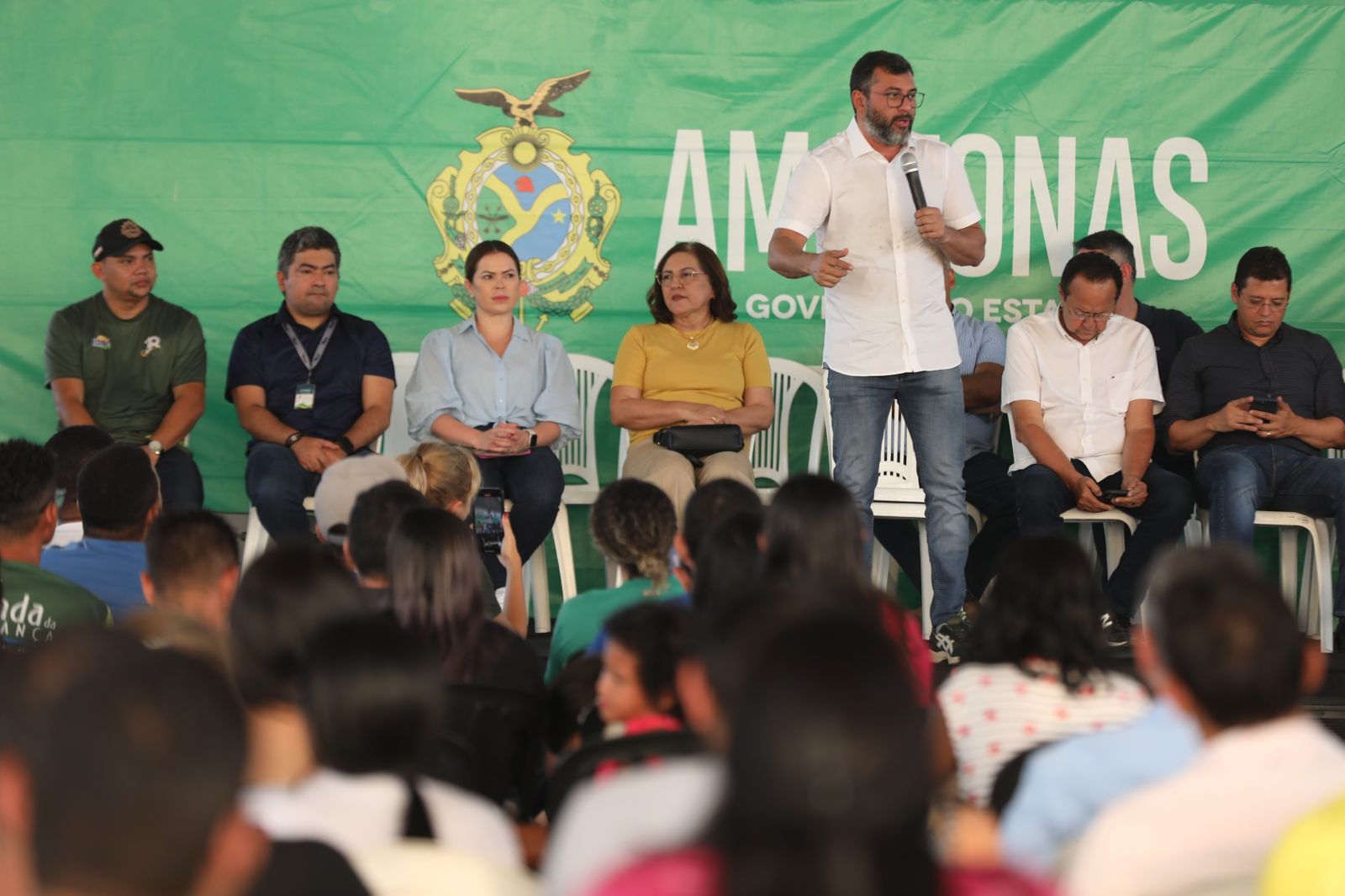 Governador Wilson Lima anuncia mais de R$ 800 mil em investimentos para o setor primário e comércio em Humaitá