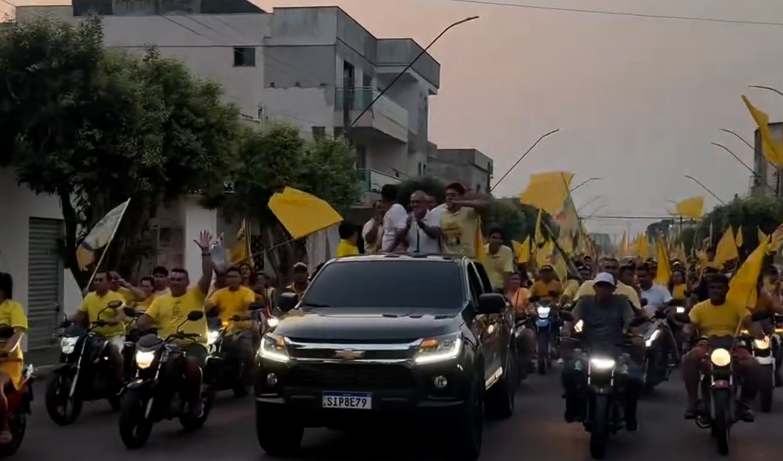 “Buzinaço” de Mazzini foi a maior manifestação já realizada na cidade de Maués