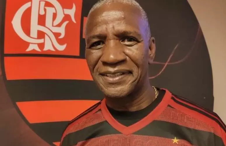 Ídolo do Flamengo, Adílio morre aos 68 anos por câncer de pâncreas