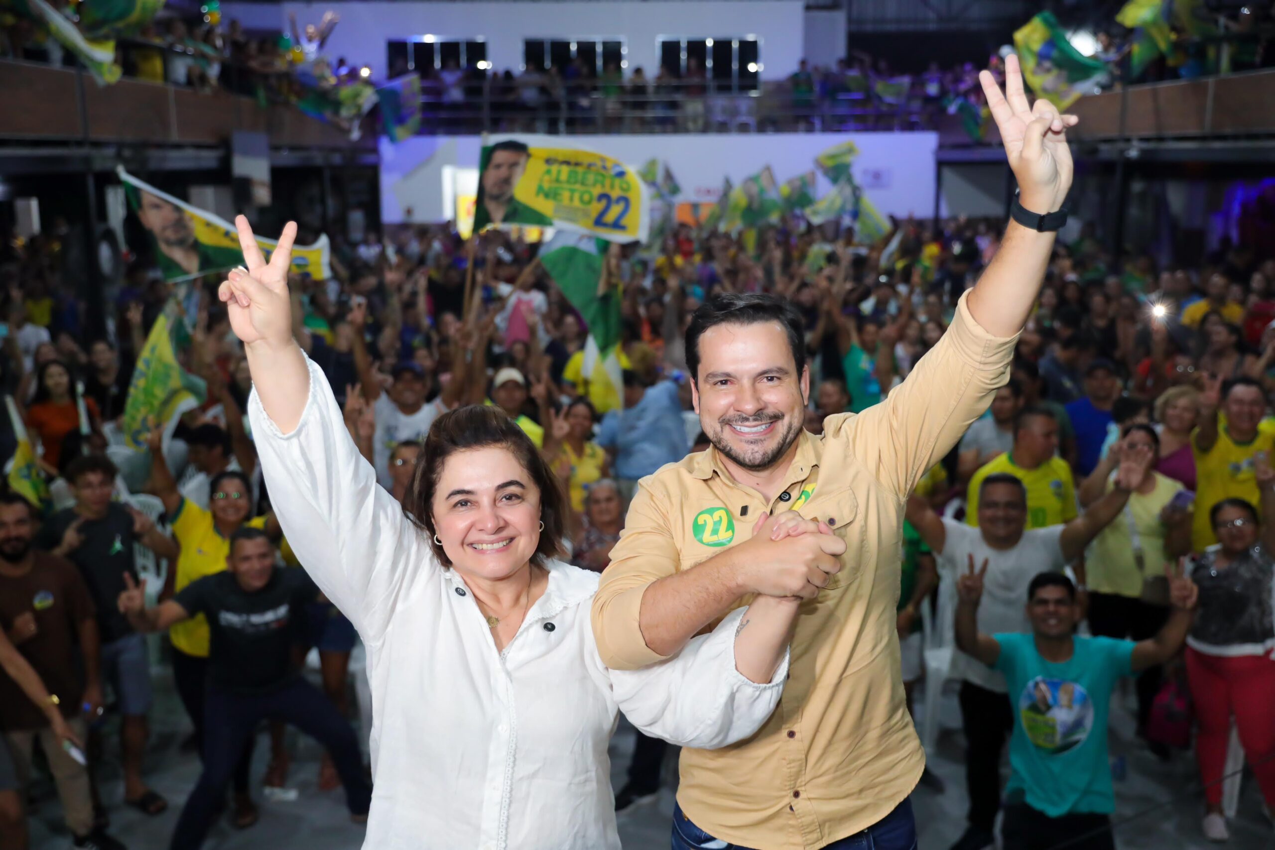 ‘Vamos resgatar o orgulho e a esperança dos manauaras’, diz Capitão Alberto Neto em encontro com lideranças das zonas Norte e Leste