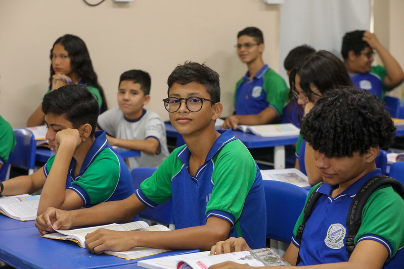 Beneficiado do Aula em Casa diz que programa foi fundamental para andamento do ano letivo