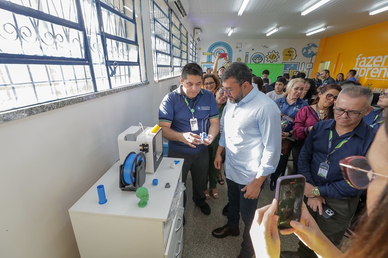 Governador Wilson Lima anuncia pagamento de progressões a mais de 2 mil professores e pedagogos da rede estadual